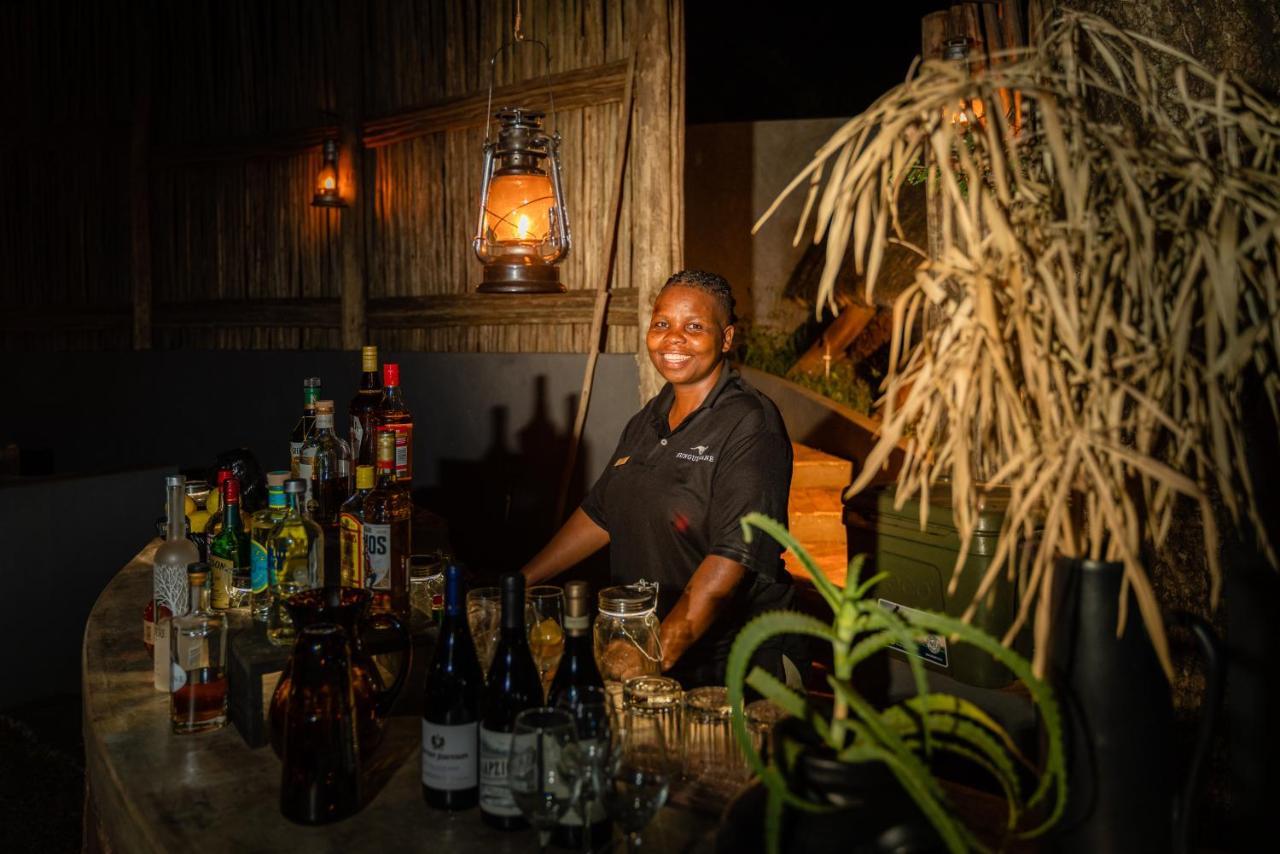 Sungulwane Private Game Lodge Hluhluwe Eksteriør bilde